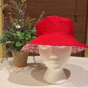 Paris Accessories Bucket Hat